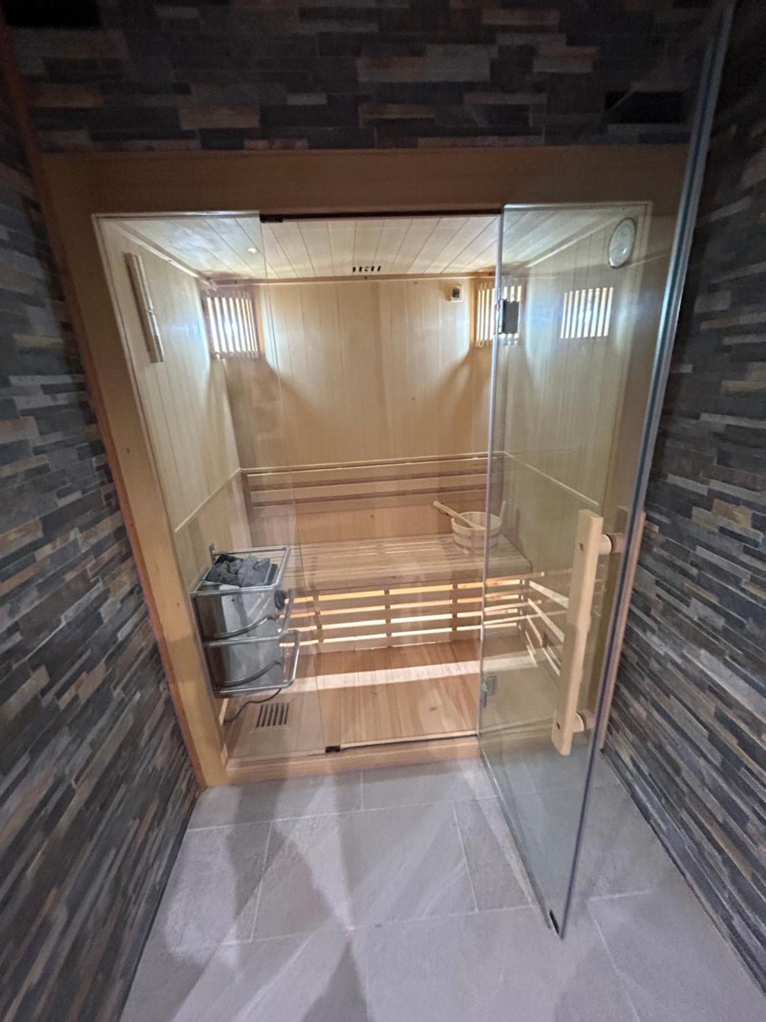 Le Domaine Du Bez Gite De Michel Piscine Sauna Hammam Spa Saint-Laurent-dʼOlt Extérieur photo
